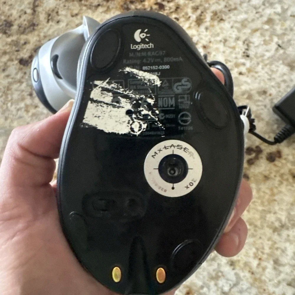 Logitech MX1000 Wireless Laser Mouse M-RAG97 Base + Power Supply